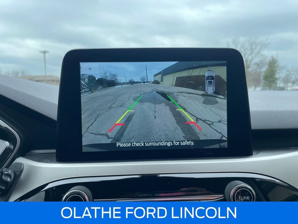 Certified 2021 Ford Escape SEL w/ Class II Trailer Tow Package image 16