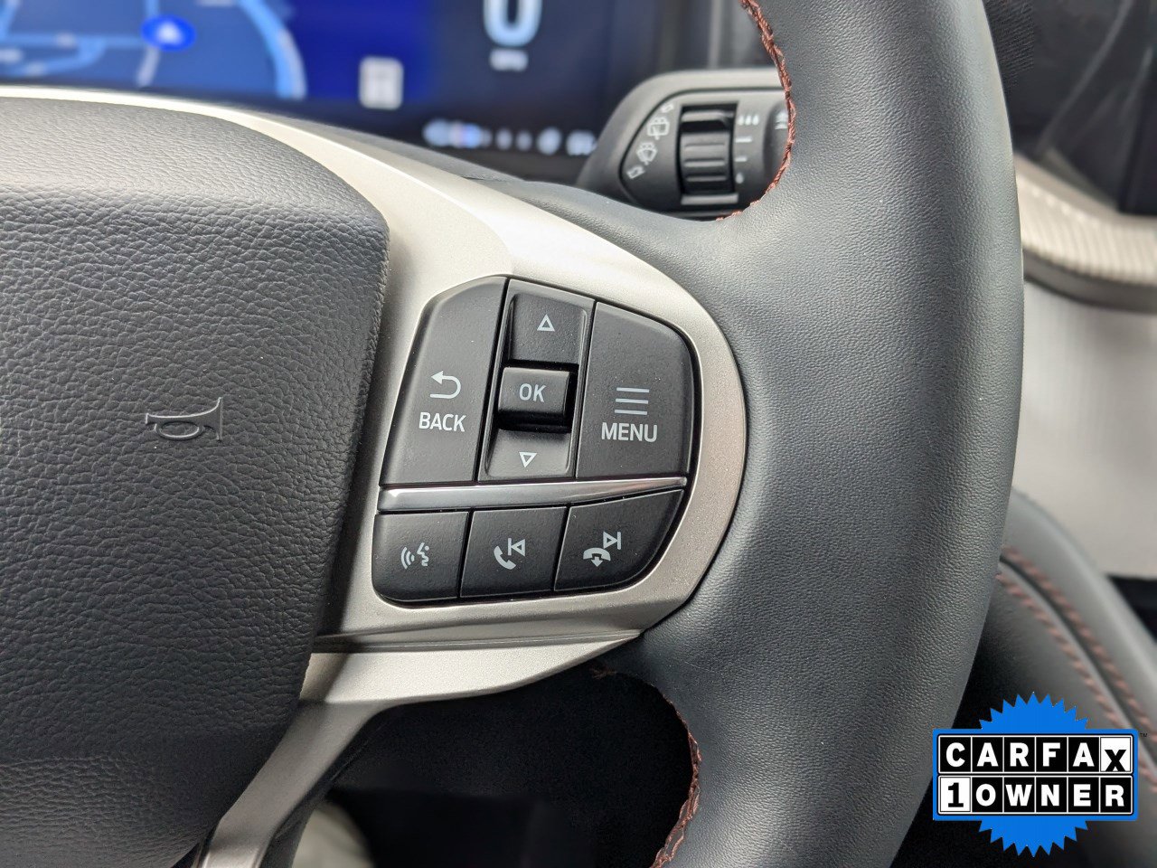 Certified 2025 Ford Explorer Active image 32