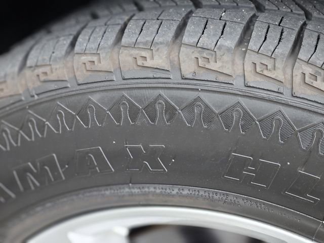 Used 2022 Jeep Grand Cherokee L Laredo w/ Luxury Tech Group I image 11