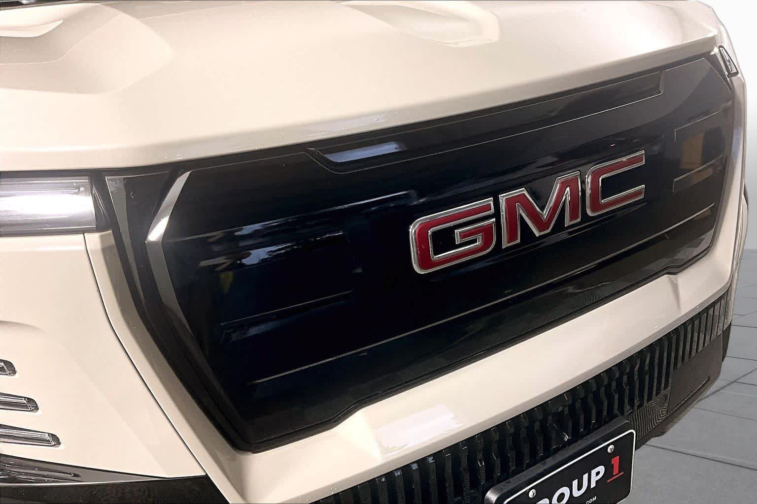 Used 2026 GMC Sierra EV Elevation AWD/4WD image 28