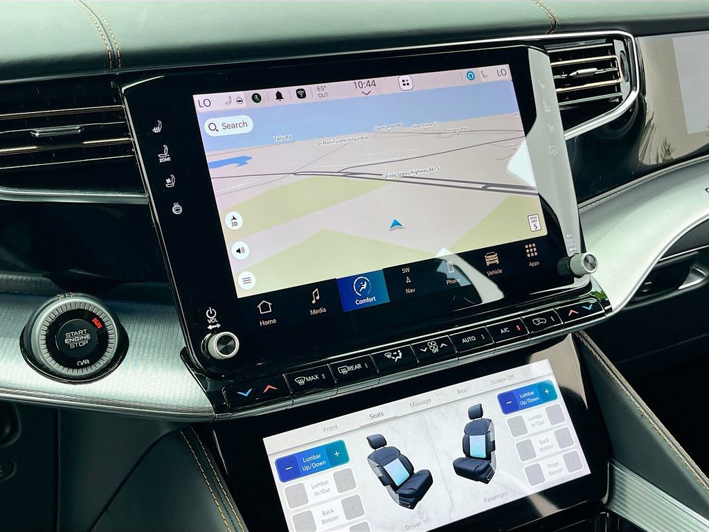 Certified 2023 Jeep Grand Wagoneer L Series III w/ Rear Seat Video Group 1 image 16