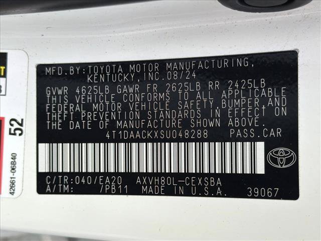 Used 2025 Toyota Camry SE FWD image 27