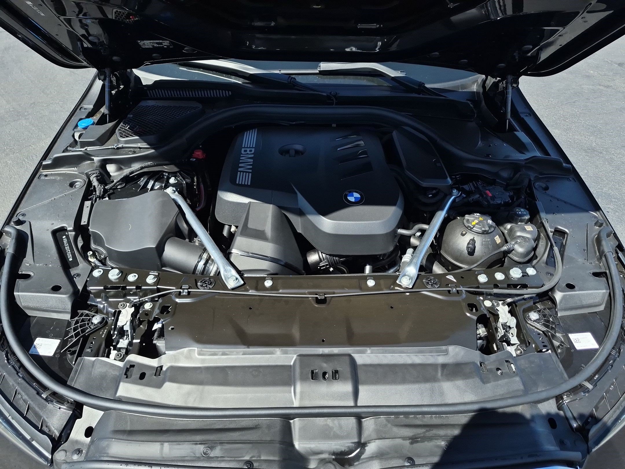 New 2027 BMW 530i w/ Convenience Package RWD image 34