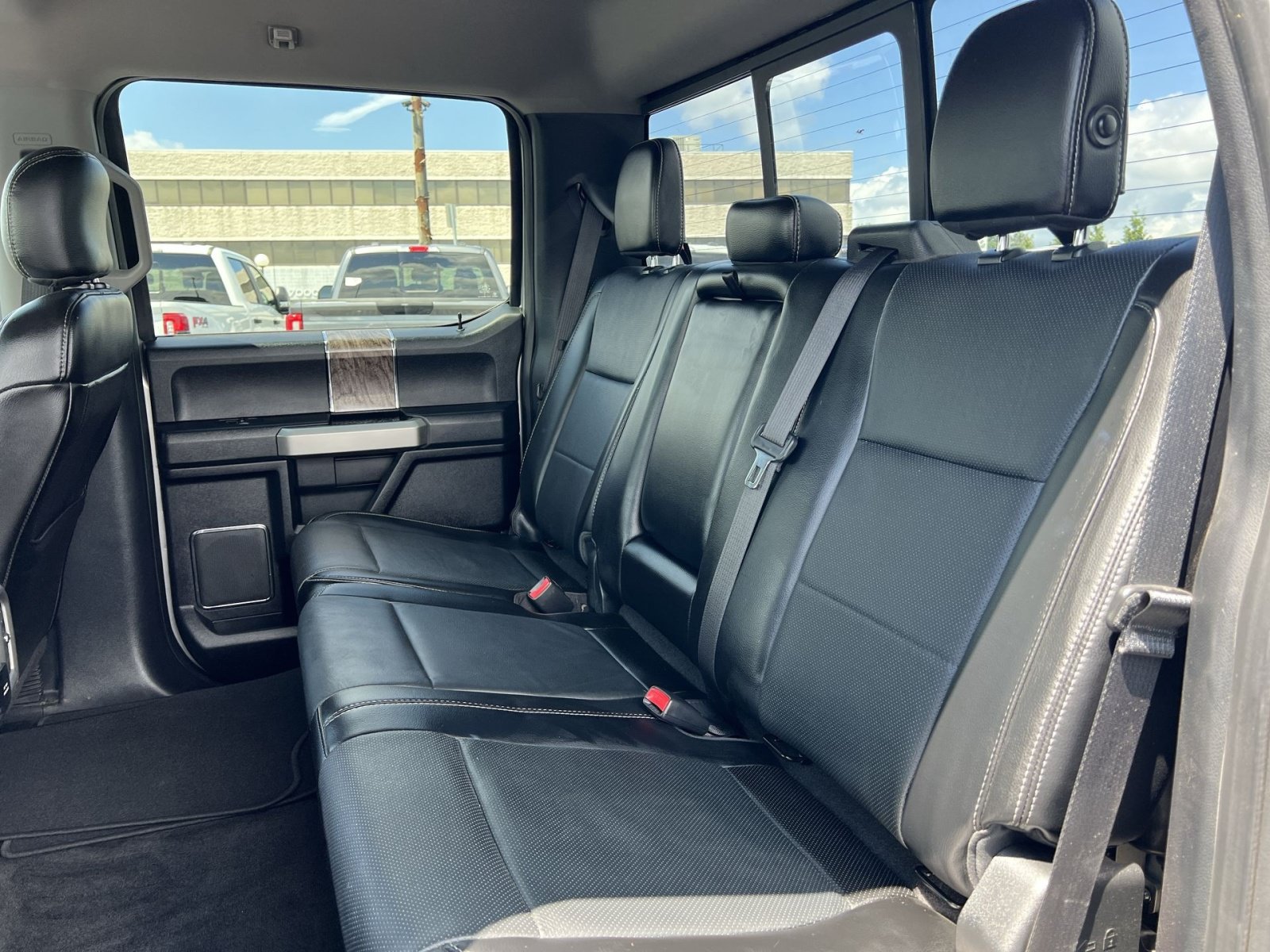 Used 2017 Ford F350 Lariat w/ Tow Technology Bundle AWD/4WD image 24