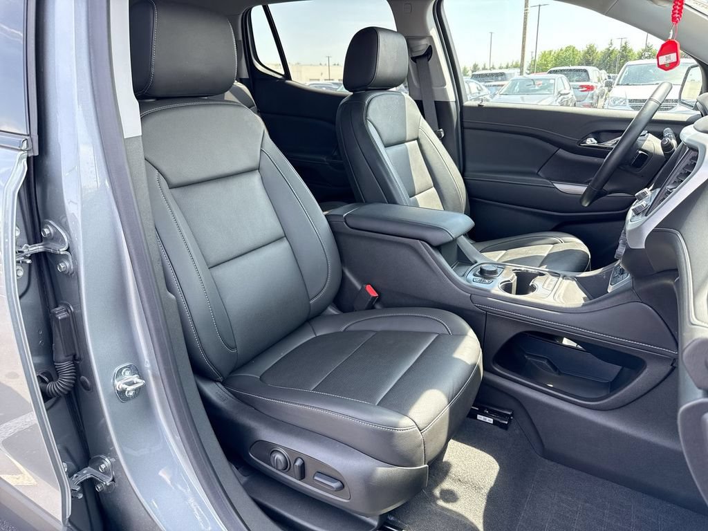 Used 2023 GMC Acadia SLT w/ Elevation Edition AWD/4WD image 26