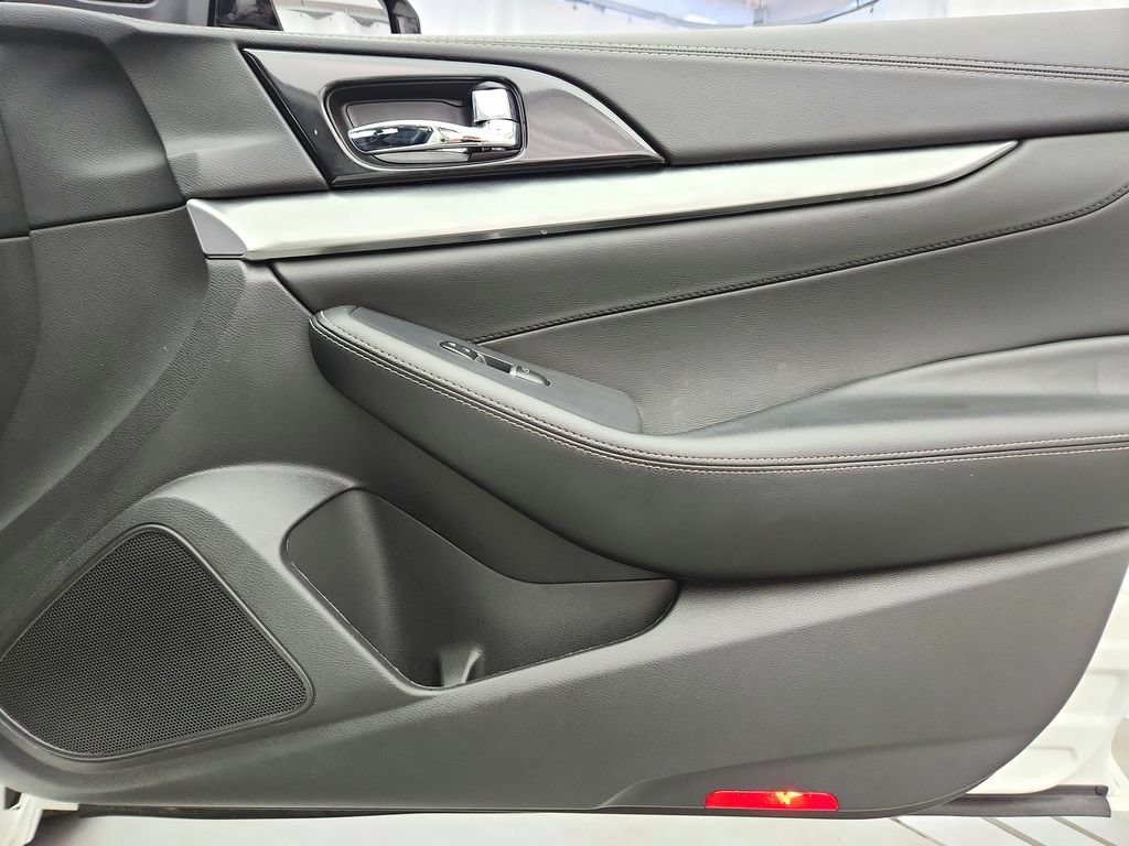 Used 2020 Nissan Maxima 3.5 SL FWD image 31
