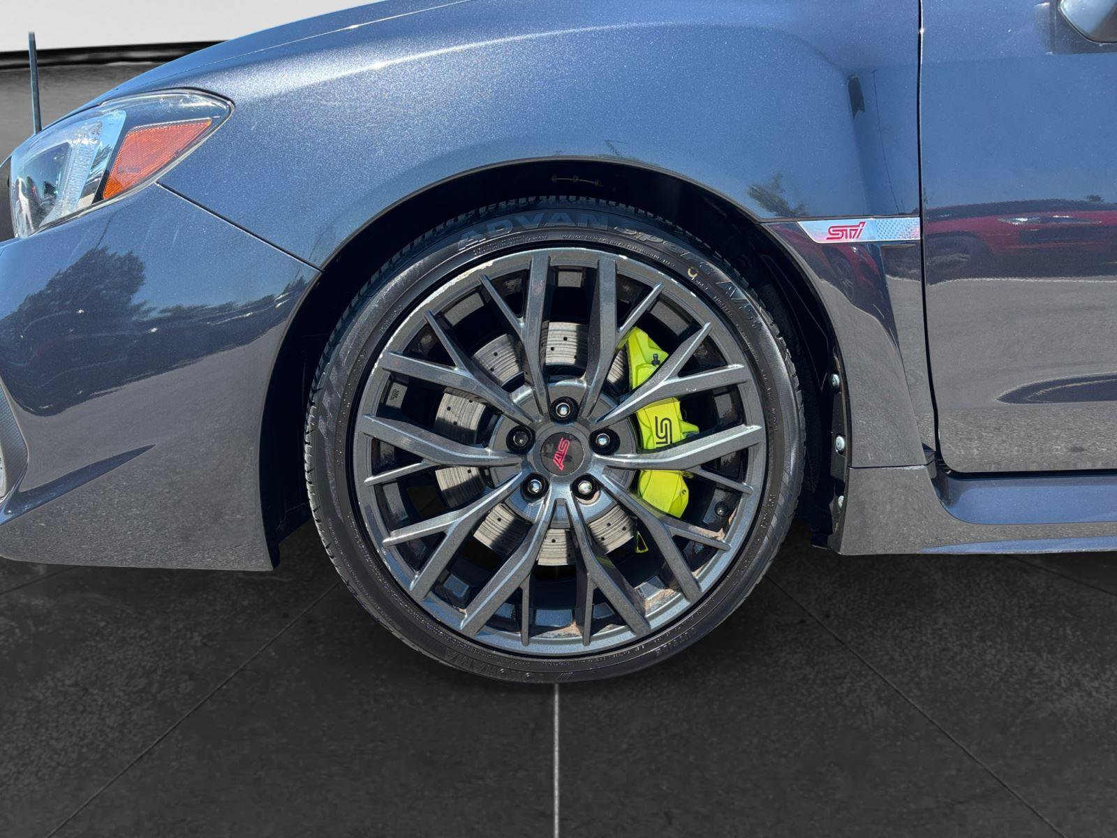 Used 2018 Subaru WRX STI Limited w/ Popular Package #1 AWD/4WD image 9