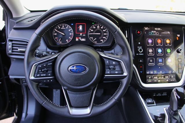 Used 2025 Subaru Outback Premium AWD/4WD image 20