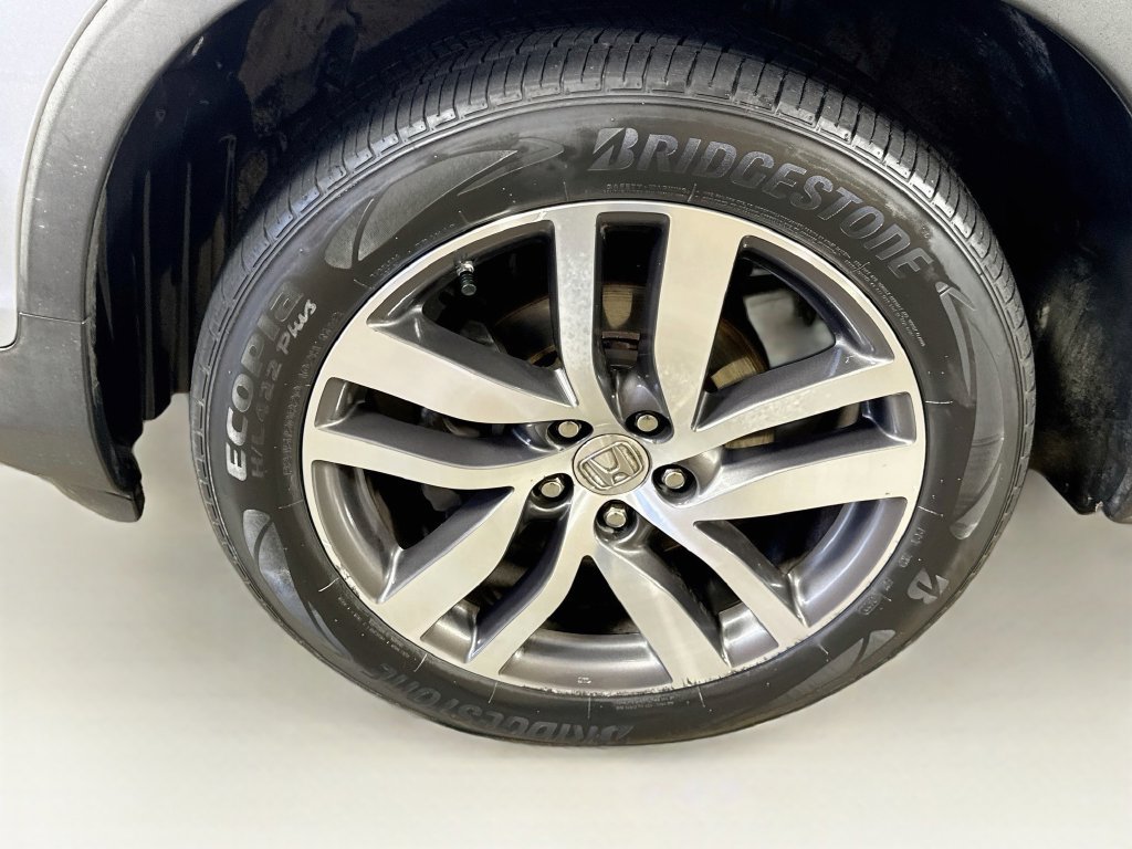 Used 2016 Honda Pilot Touring image 44