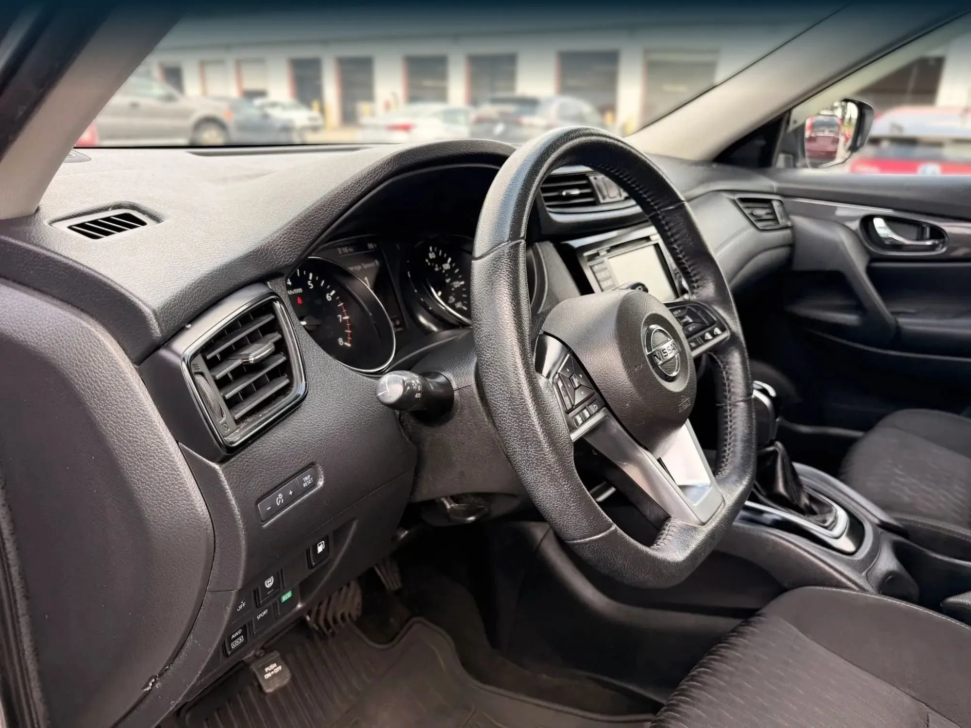 Used 2020 Nissan Rogue S w/ Special Edition Package AWD/4WD image 17