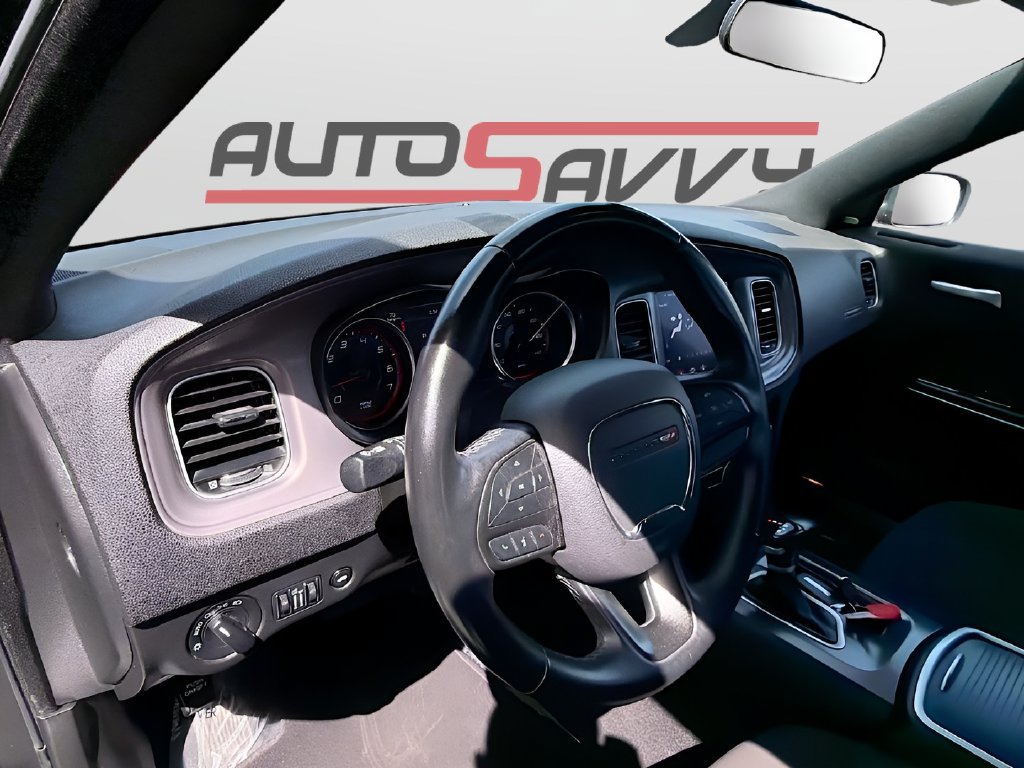 Used 2023 Dodge Charger SXT RWD image 9