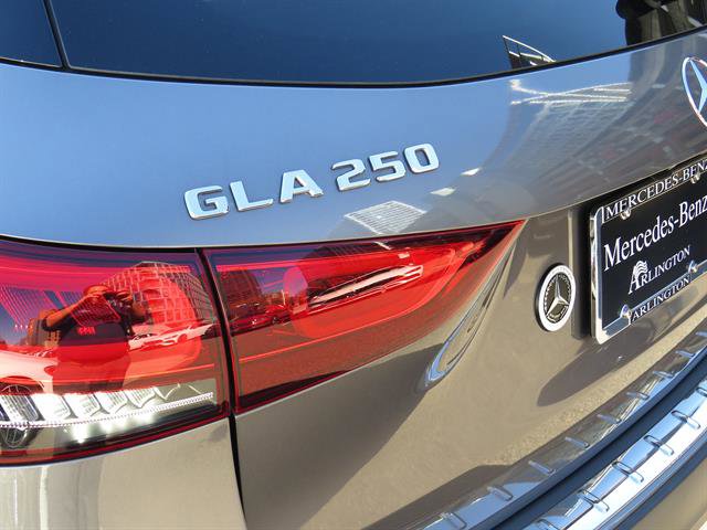 Certified 2022 Mercedes-Benz GLA 250 4MATIC w/ AMG Line image 29