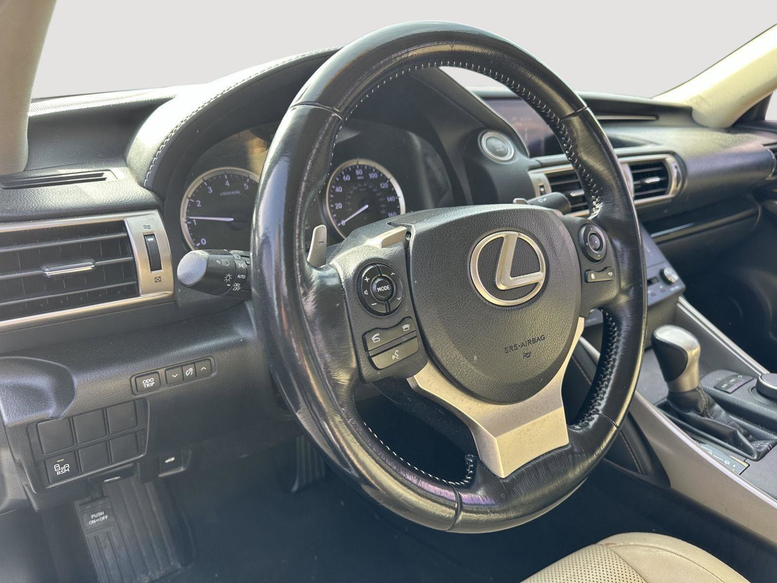 Used 2015 Lexus IS 250 image 11