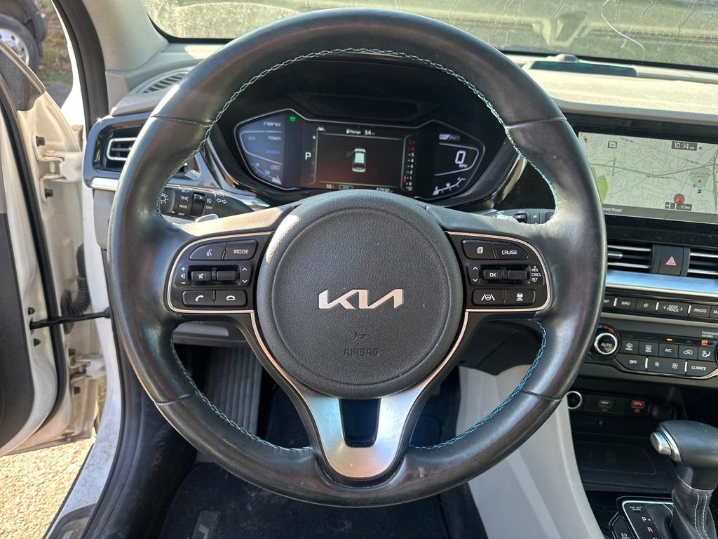 Used 2022 Kia Niro EX Premium image 13
