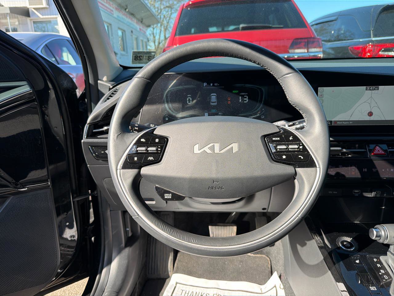 Used 2023 Kia Niro EX FWD image 21