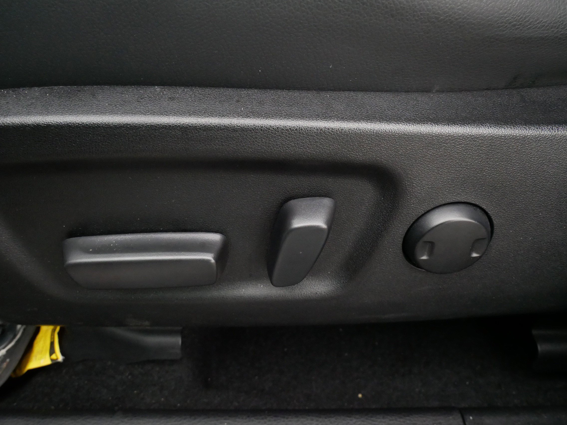 Used 2018 Toyota Highlander Limited image 20