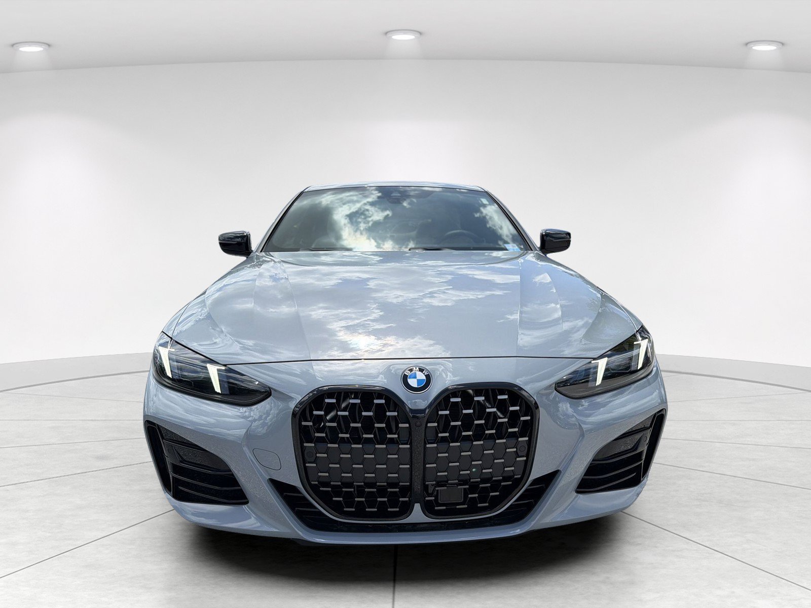 New 2027 BMW 430i Coupe w/ M Sport Package AWD/4WD image 2