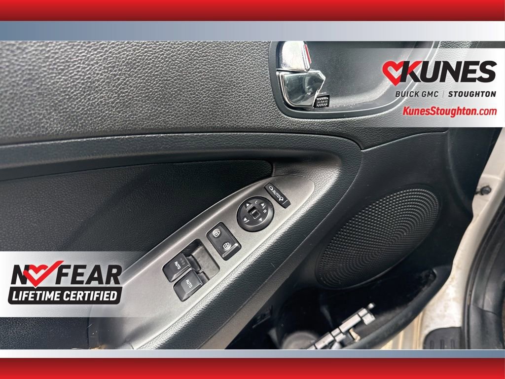 Used 2016 Kia Forte Koup EX FWD image 14