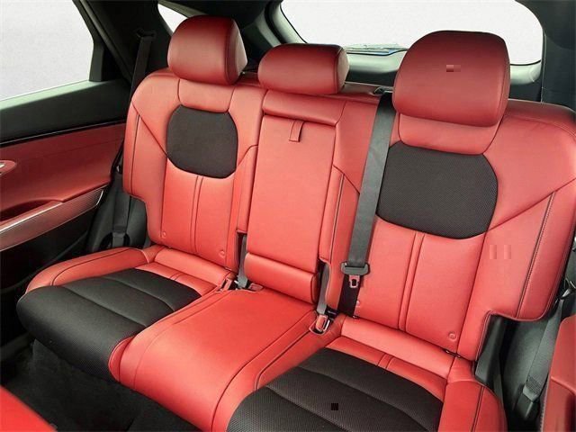 Used 2025 Genesis GV70 3.5T Sport image 23