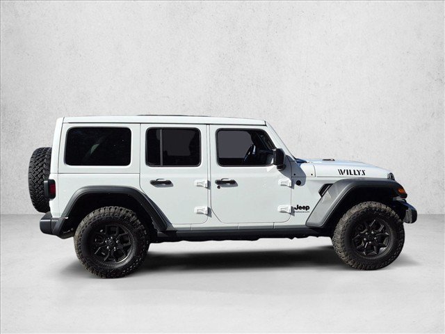 Used 2025 Jeep Wrangler Unlimited Sport AWD/4WD image 5
