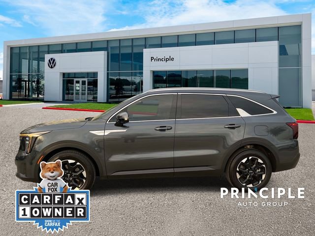 Used 2024 Kia Sorento S w/ Panoramic Sunroof Package image 7