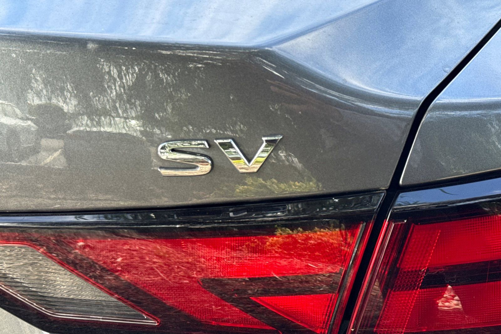 Used 2023 Nissan Sentra SV FWD image 7