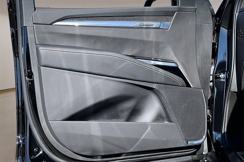 Certified 2025 Cadillac Escalade V image 18