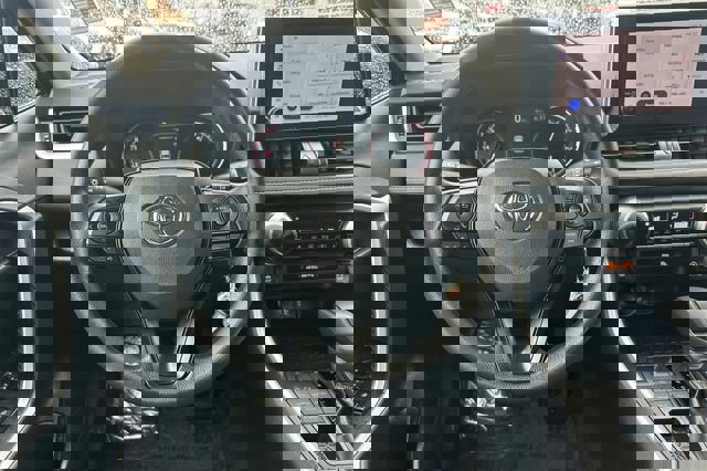 Certified 2025 Toyota RAV4 LE image 18