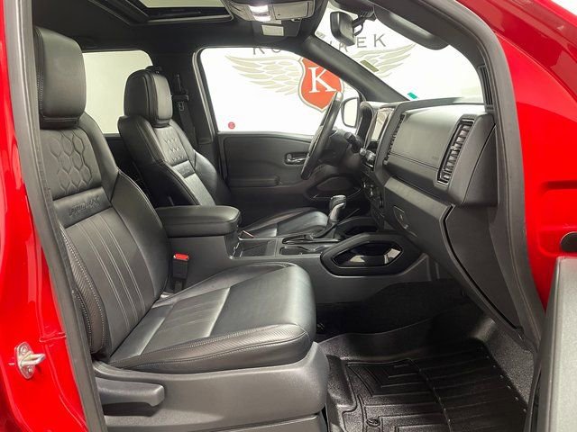 Used 2022 Nissan Frontier PRO-4X image 23