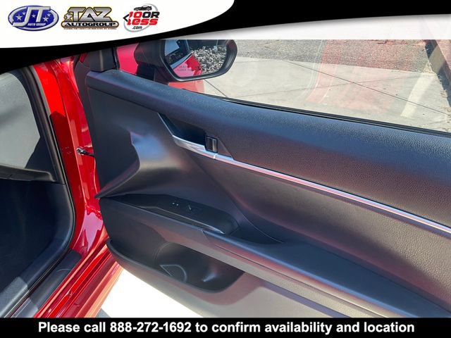 Used 2022 Toyota Camry SE FWD image 14