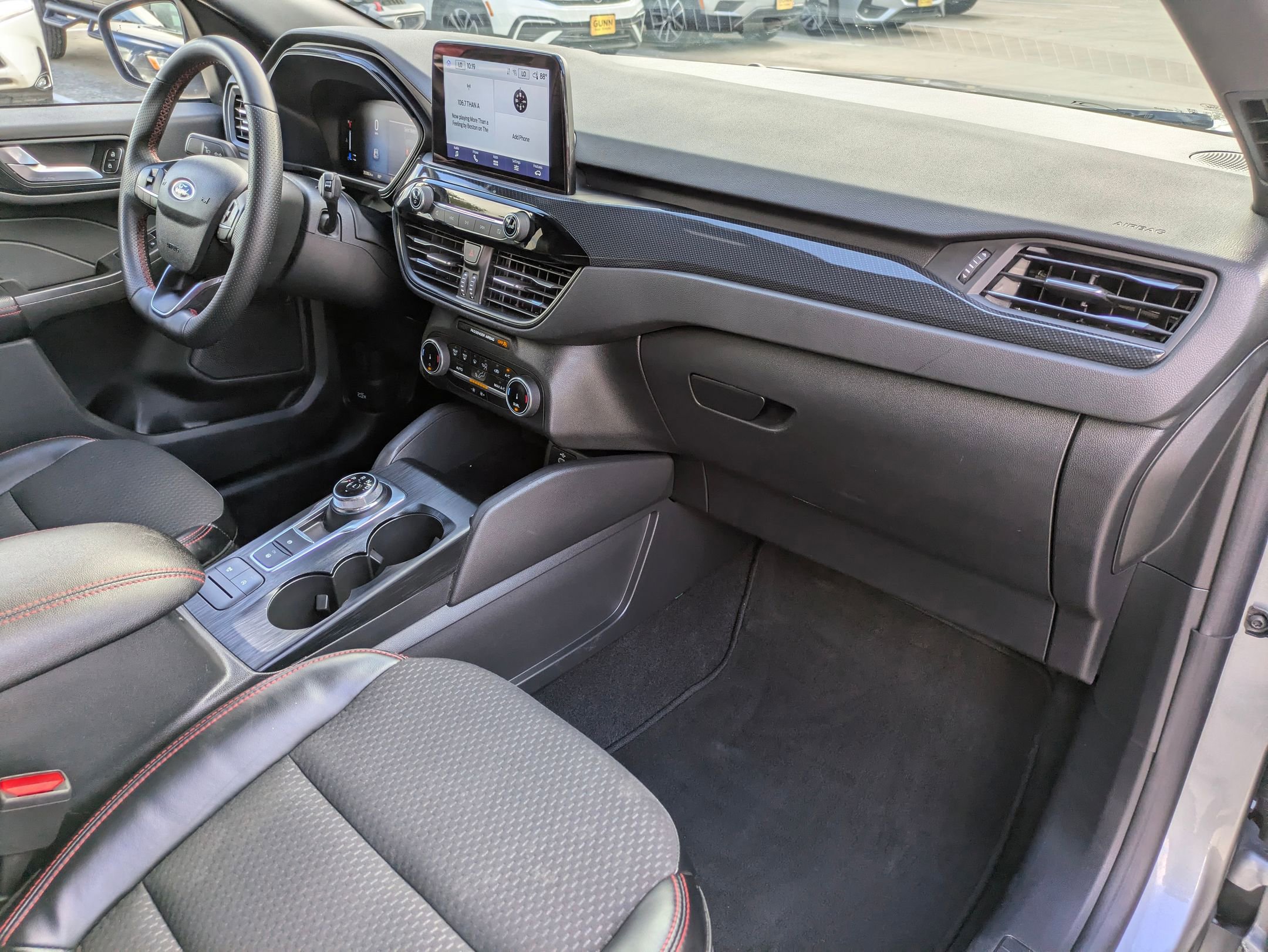 Used 2024 Ford Escape ST-Line image 29