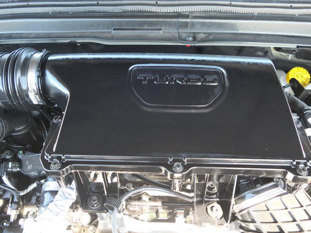 Used 2025 Alfa Romeo Tonale AWD/4WD image 26