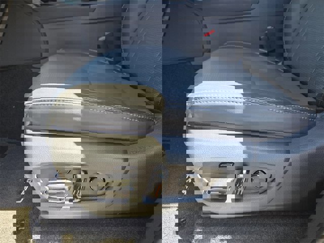 Certified 2024 Lexus GX 550 w/ Accessory Package (31) image 24