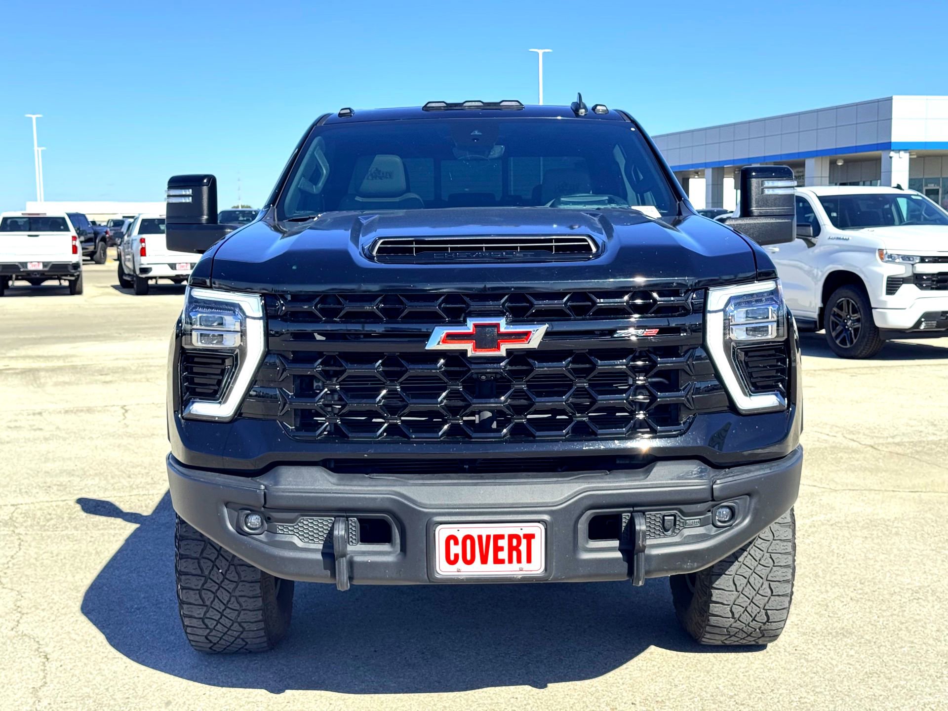 Used 2024 Chevrolet Silverado 2500 ZR2 w/ ZR2 Bison Edition image 4