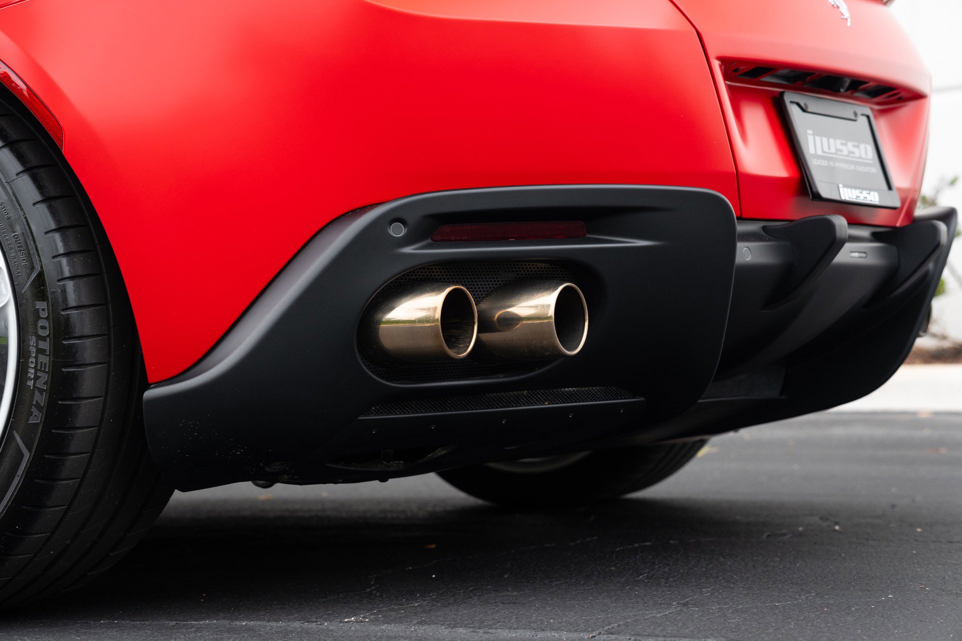 Used 2023 Ferrari Roma RWD image 30