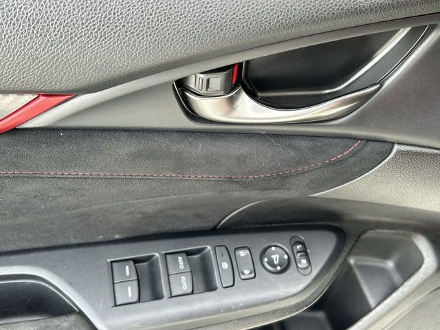 Used 2018 Honda Civic Type R image 16