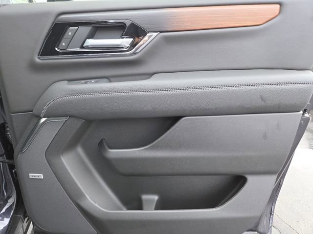 New 2026 GMC Yukon XL Denali w/ Sun & Power Step Package image 32