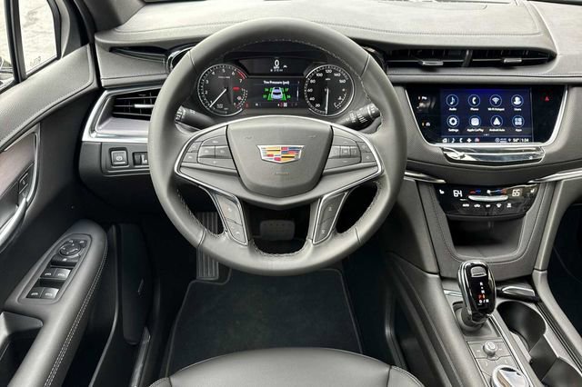 New 2026 Cadillac XT5 Luxury w/ LPO, Floor Liner Package image 14
