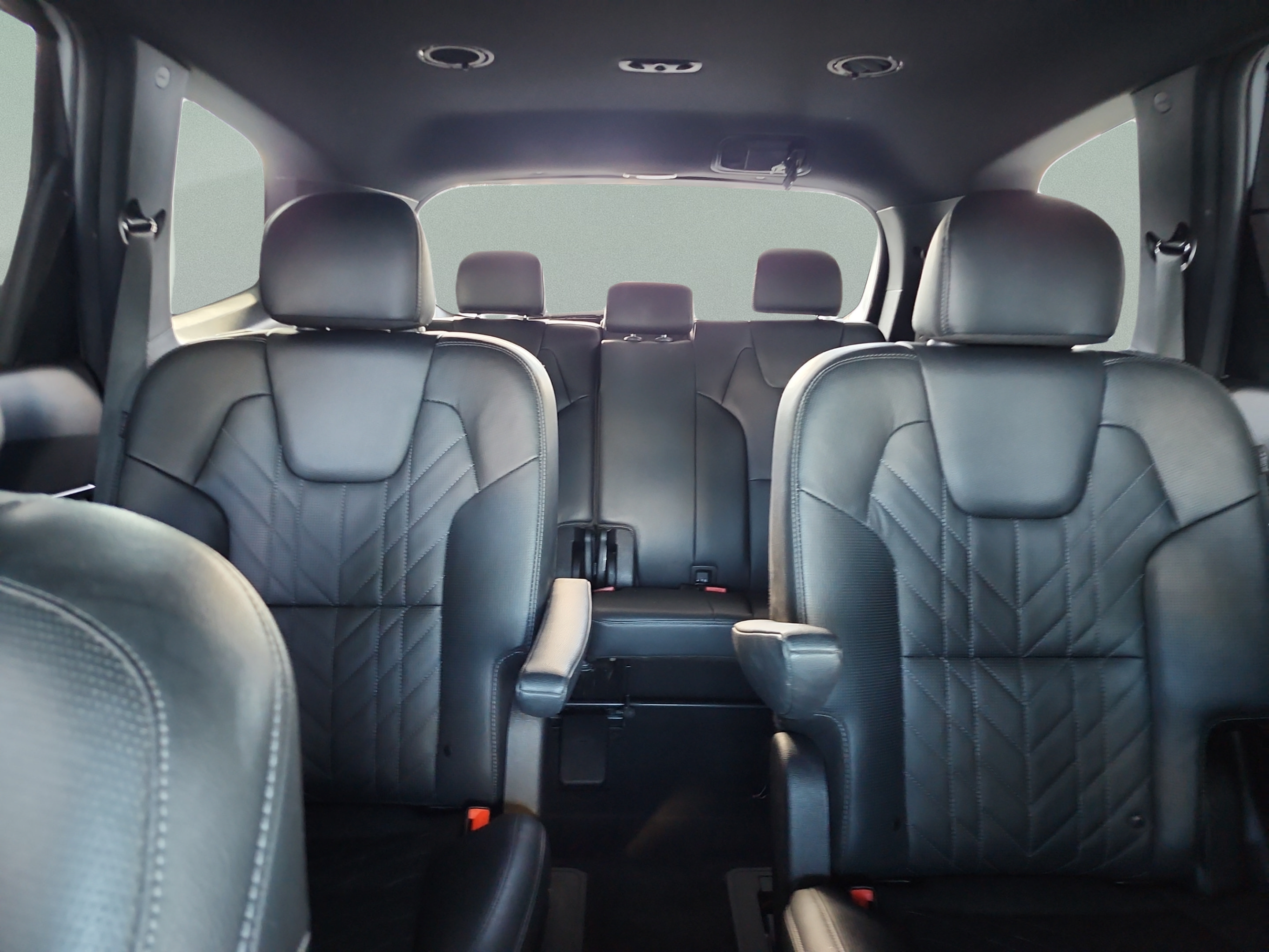 Used 2024 Kia Telluride EX X-Line AWD/4WD image 19