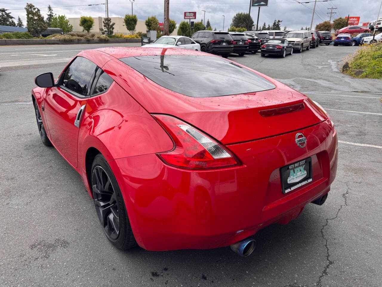 Used 2016 Nissan 370Z Coupe RWD image 5