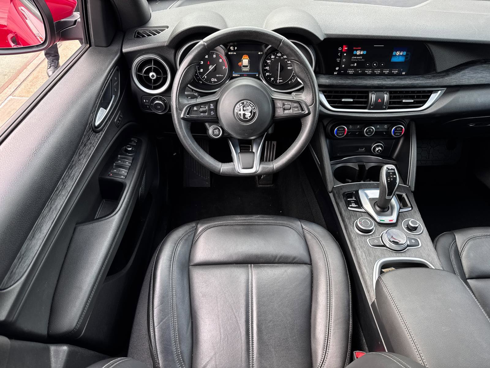 Used 2022 Alfa Romeo Stelvio Sprint image 24