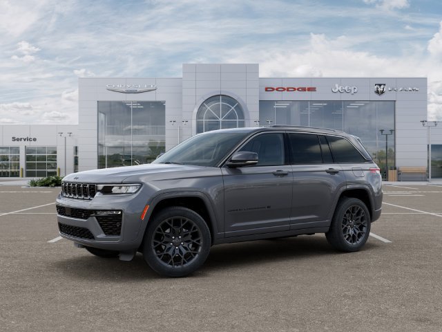 New 2027 Jeep Grand Cherokee Summit w/ Adv Protech Group IV AWD/4WD image 2