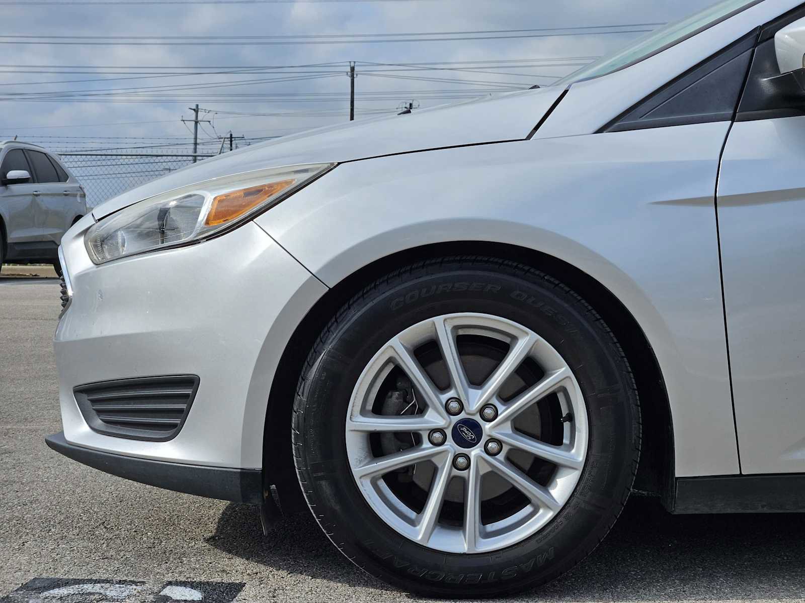 Used 2016 Ford Focus SE image 8