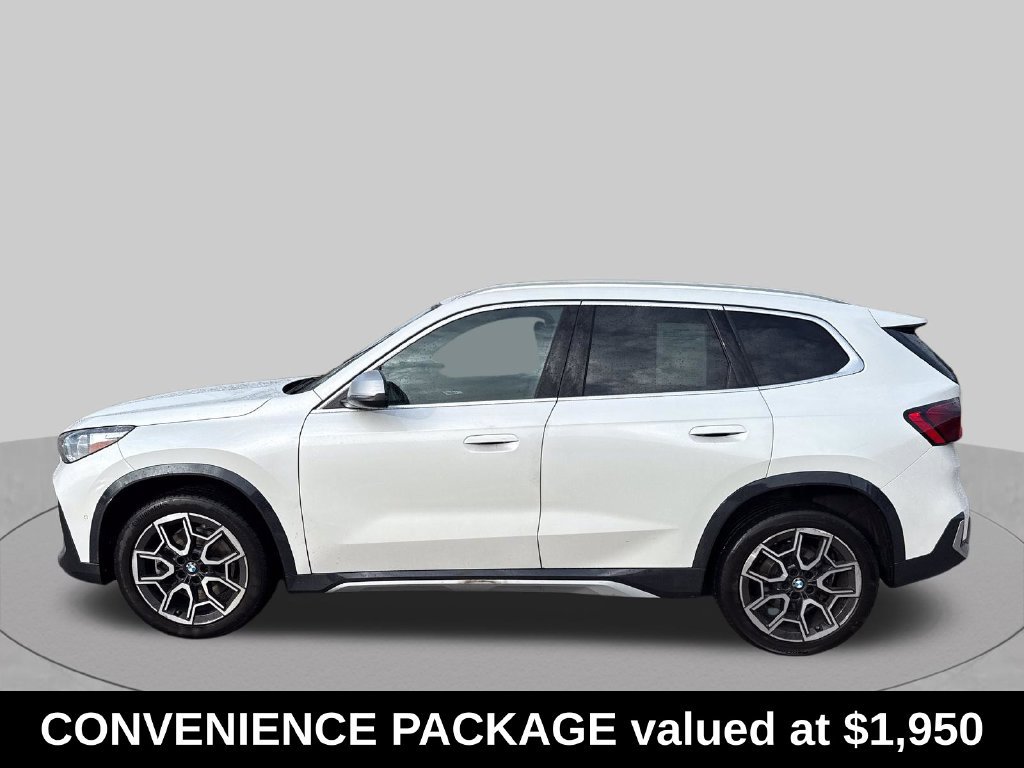 Used 2023 BMW X1 xDrive28i w/ Convenience Package AWD/4WD image 2
