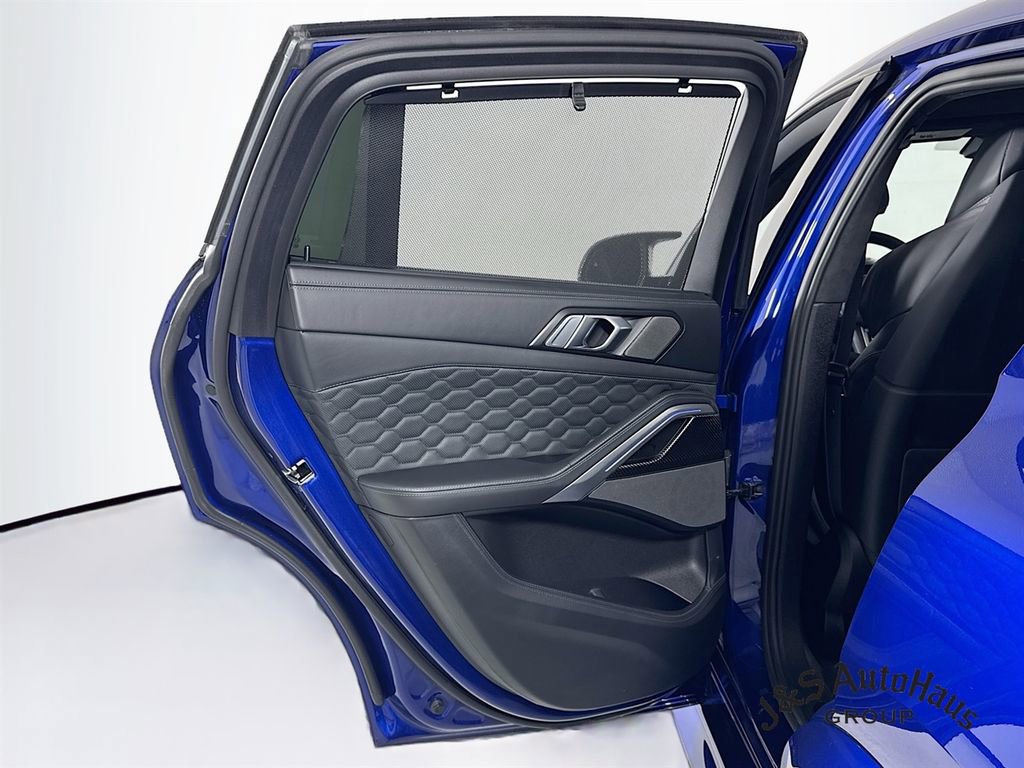 Used 2024 BMW X6 M Competition AWD/4WD image 33