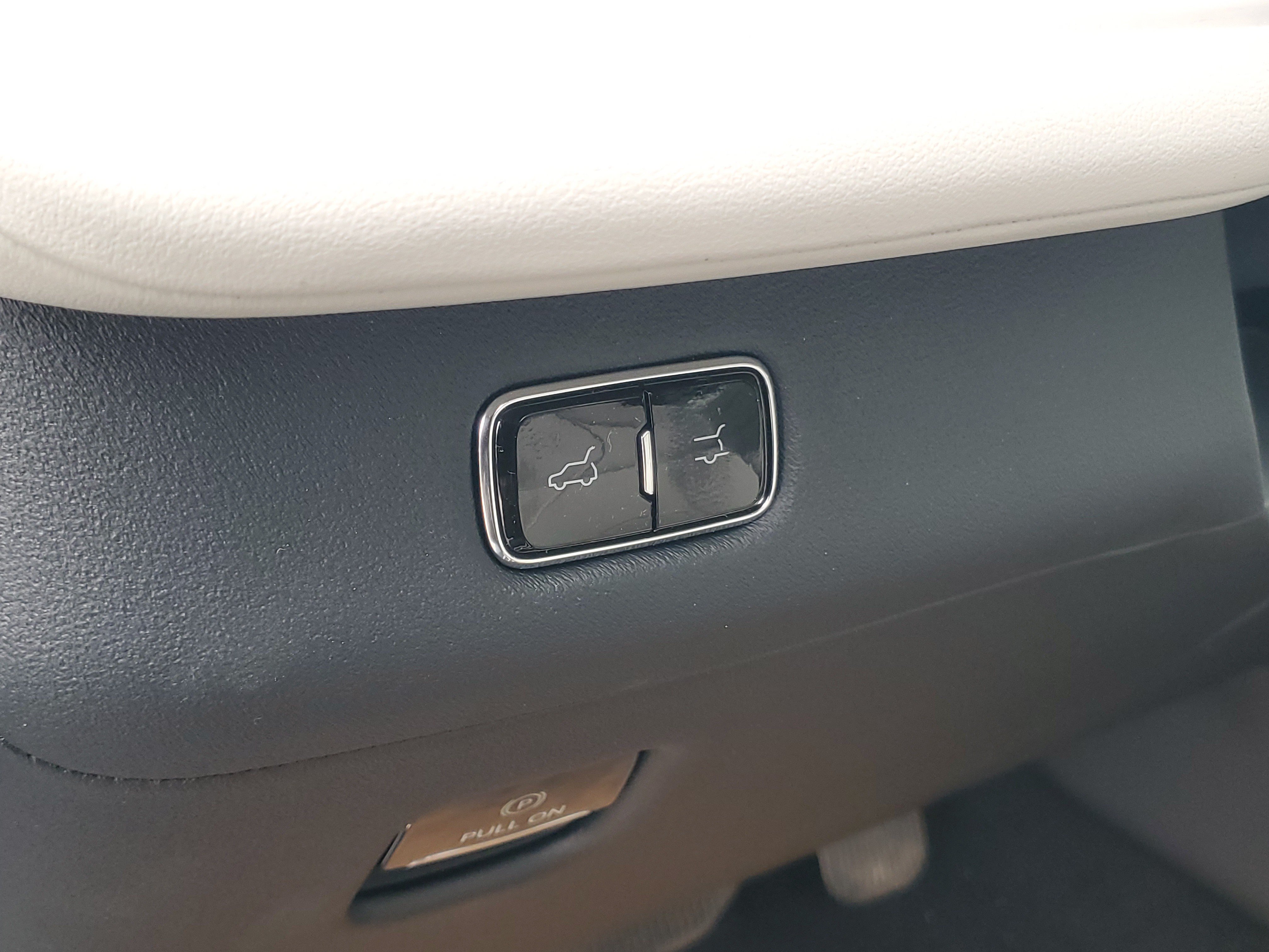 New 2026 Lincoln Navigator Reserve AWD/4WD image 15