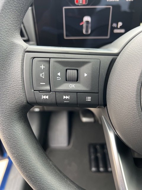 New 2026 Nissan Kicks SV image 11