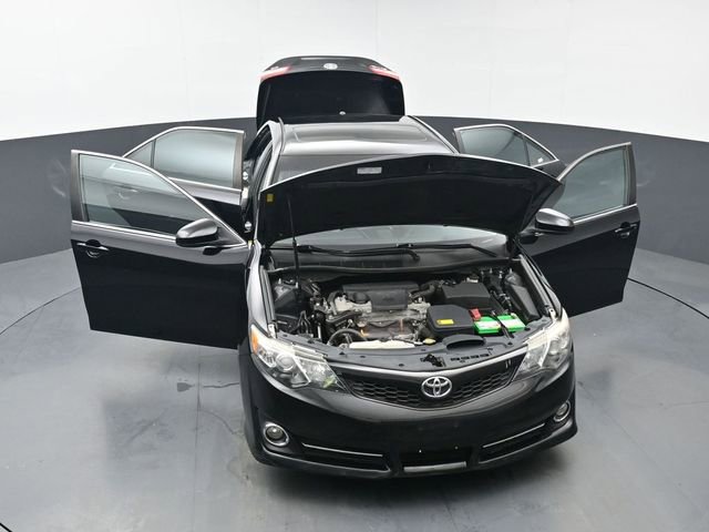 Used 2012 Toyota Camry SE FWD image 46