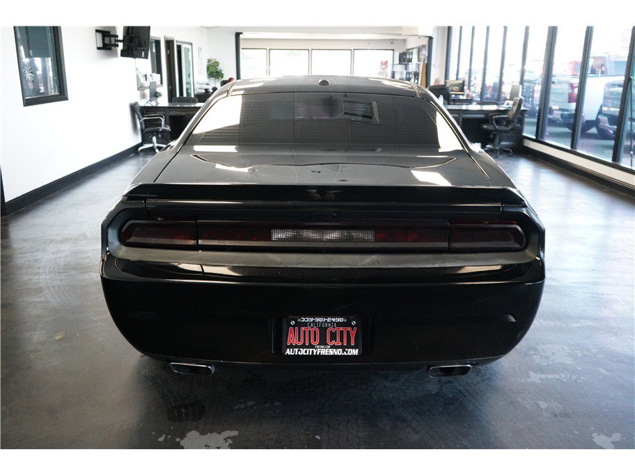 Used 2013 Dodge Challenger R/T w/ R/T Redline Group RWD image 6
