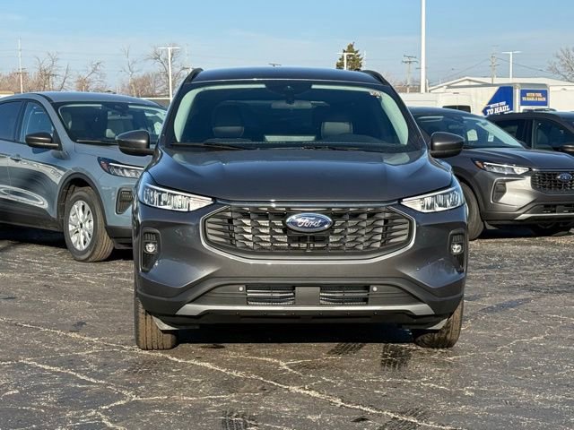 New 2026 Ford Escape SE image 3